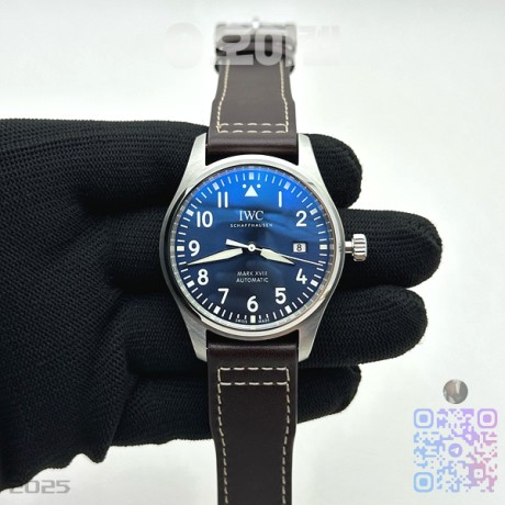 V7공장 IWC 파일럿 마크18 어린왕자에디션 가죽스트랩 V7공장 Mark XVIII IW327010 Le Petit Prince V7F 1:1 Best Edition Blue Dial on Brown Leather Strap